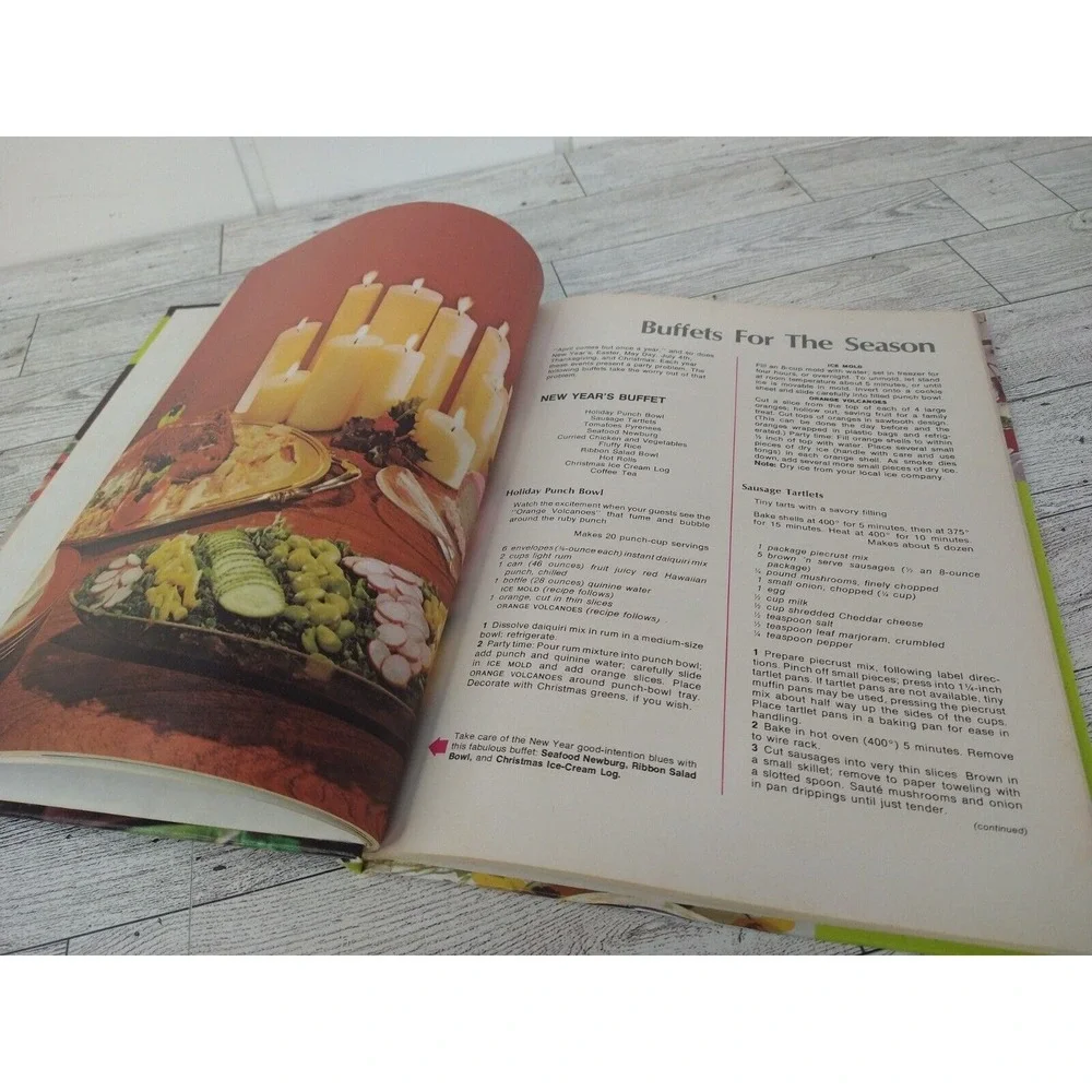Family Circle Buffet Entertaining Cookbook 1978 Hardcover 96 Pgs Rockville House